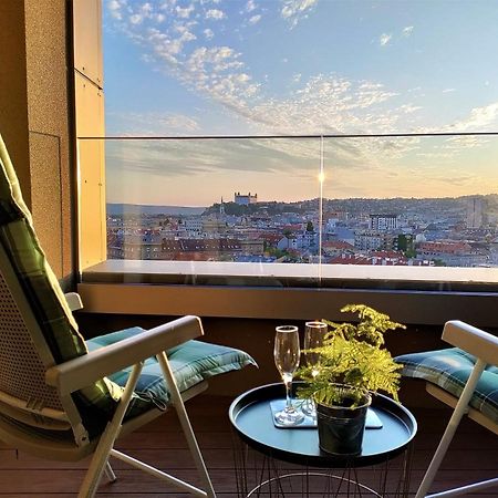 Cozy 2 Rooms Flat - Castle View Bratislava Exteriör bild