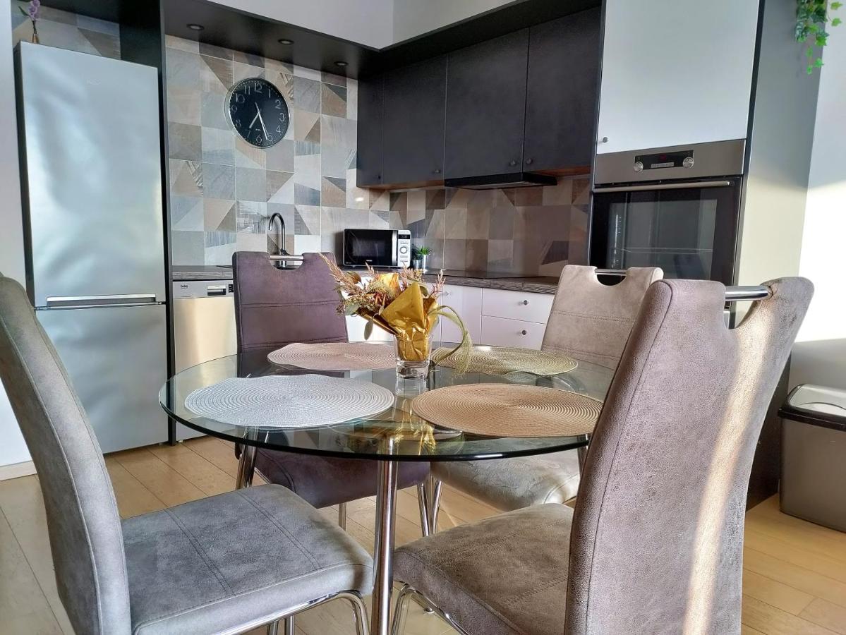 Cozy 2 Rooms Flat - Castle View Bratislava Exteriör bild